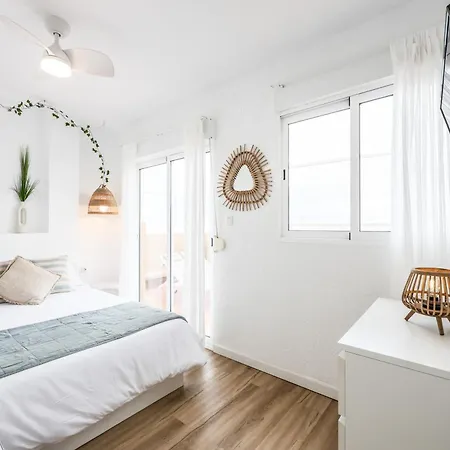 Lux Penthouse Mediterranean Views Front
